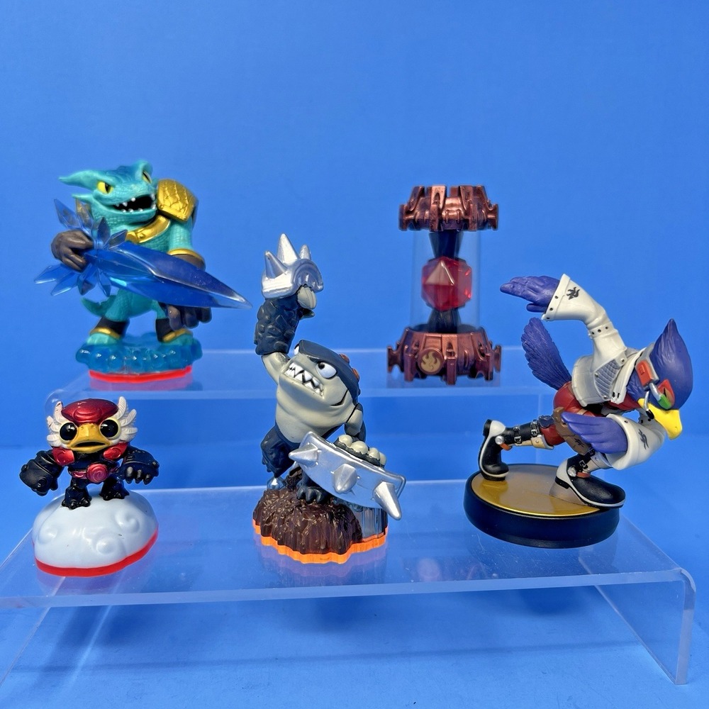 Skylanders Activision Snap Shop Terrafin Fire Reactor Mini Power Punch w/ Falco